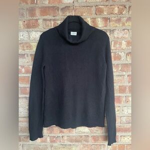 Barrow & Grove Cashmere Turtleneck Sweater🖤